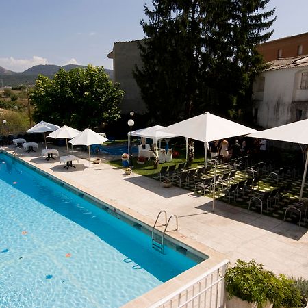 Hotel Segle XX Трем Екстер'єр фото