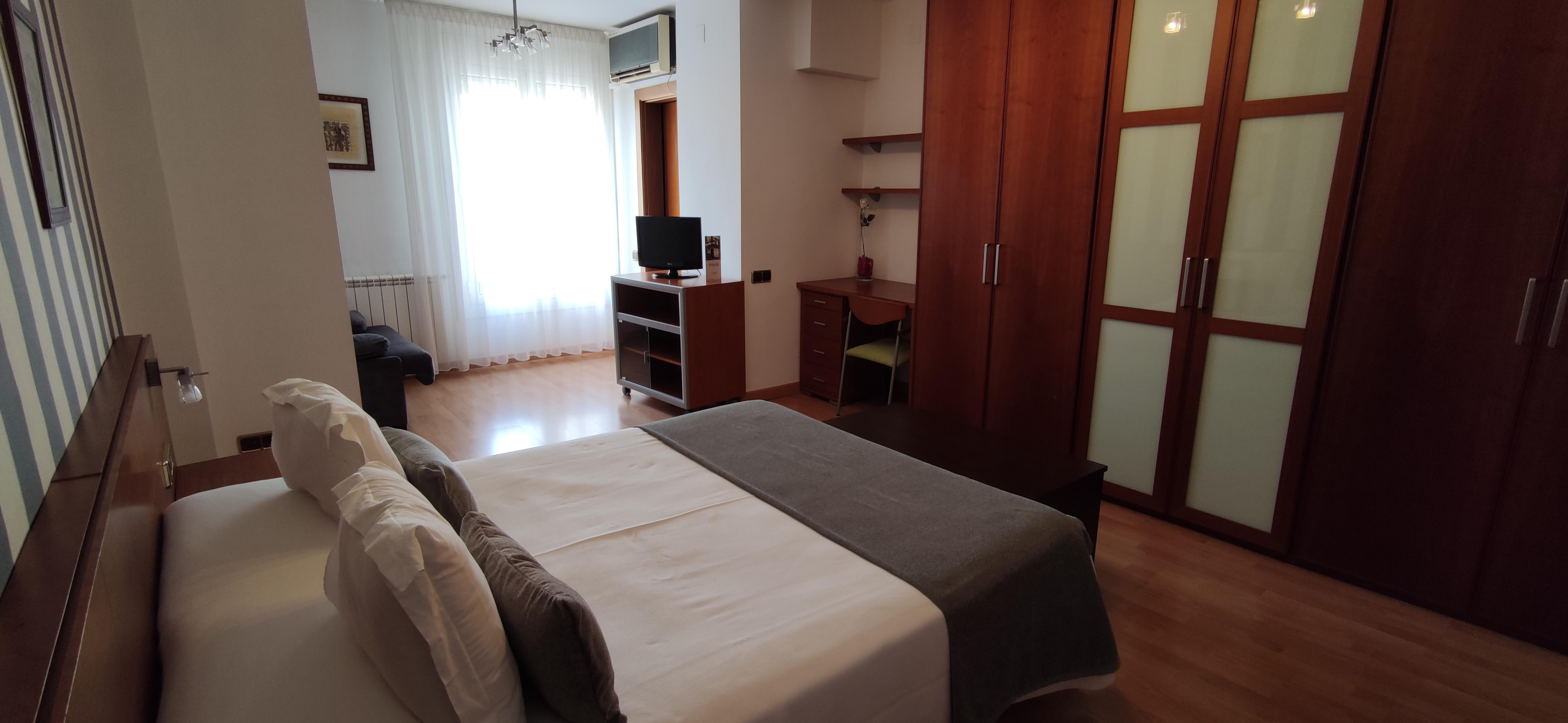 Hotel Segle XX Трем Екстер'єр фото