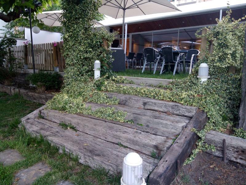 Hotel Segle XX Трем Екстер'єр фото
