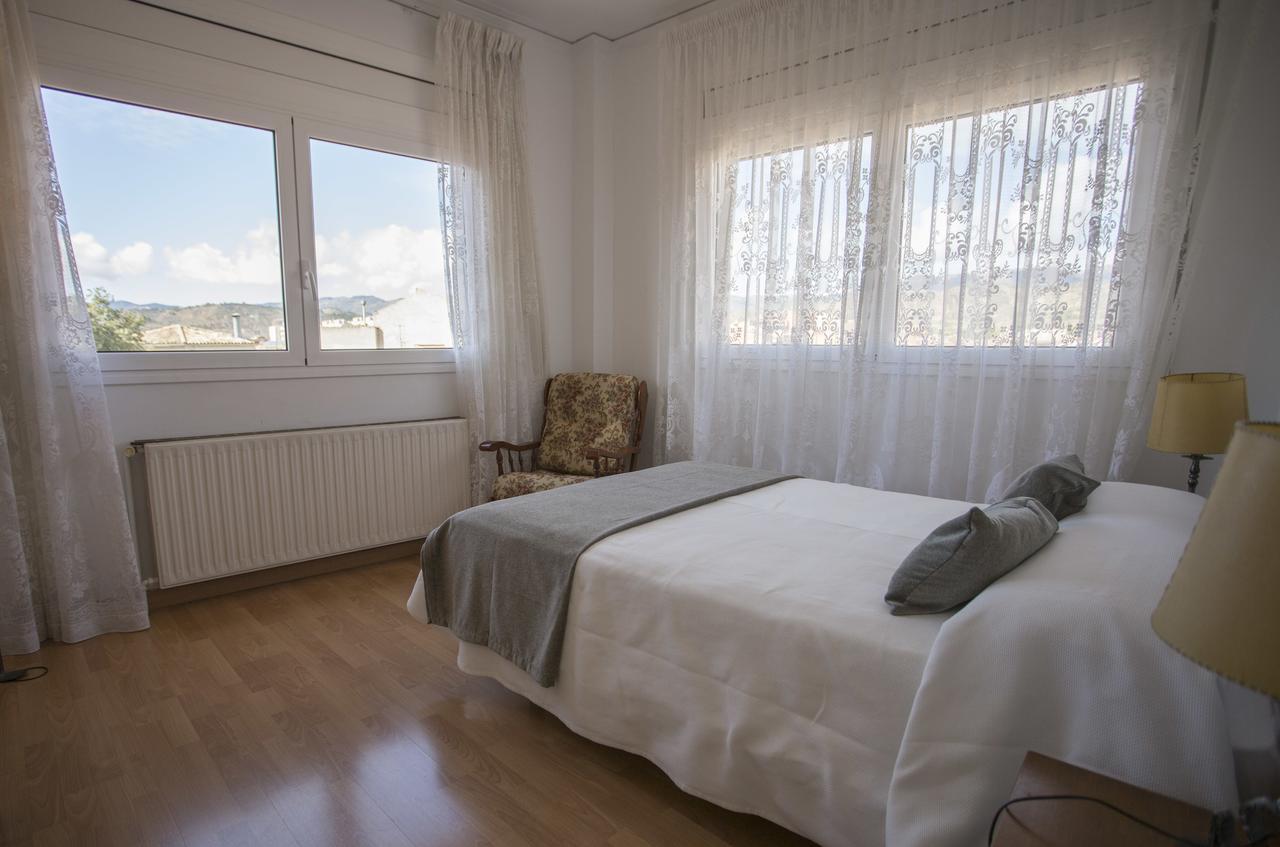 Hotel Segle XX Трем Екстер'єр фото